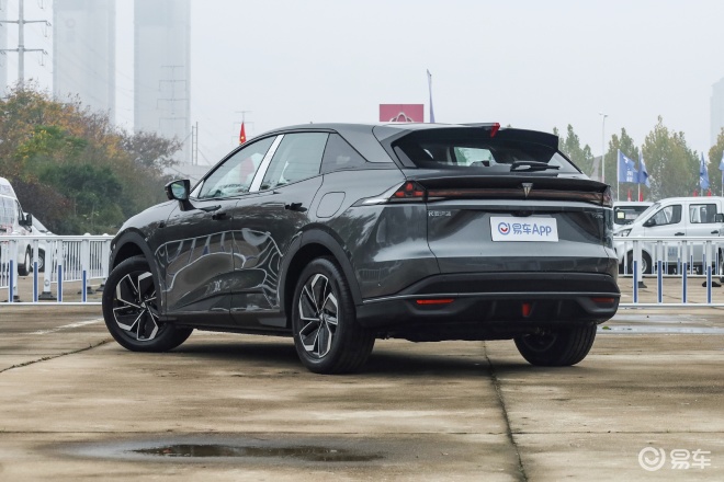 深蓝S07华为乾崑630长续航版上市 限时权益价15.39万元起