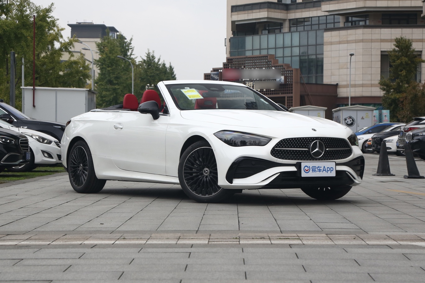 【奔驰CLECLE 300 4MATIC 敞篷轿跑车敞篷状态图片-汽车图片大全】-易车