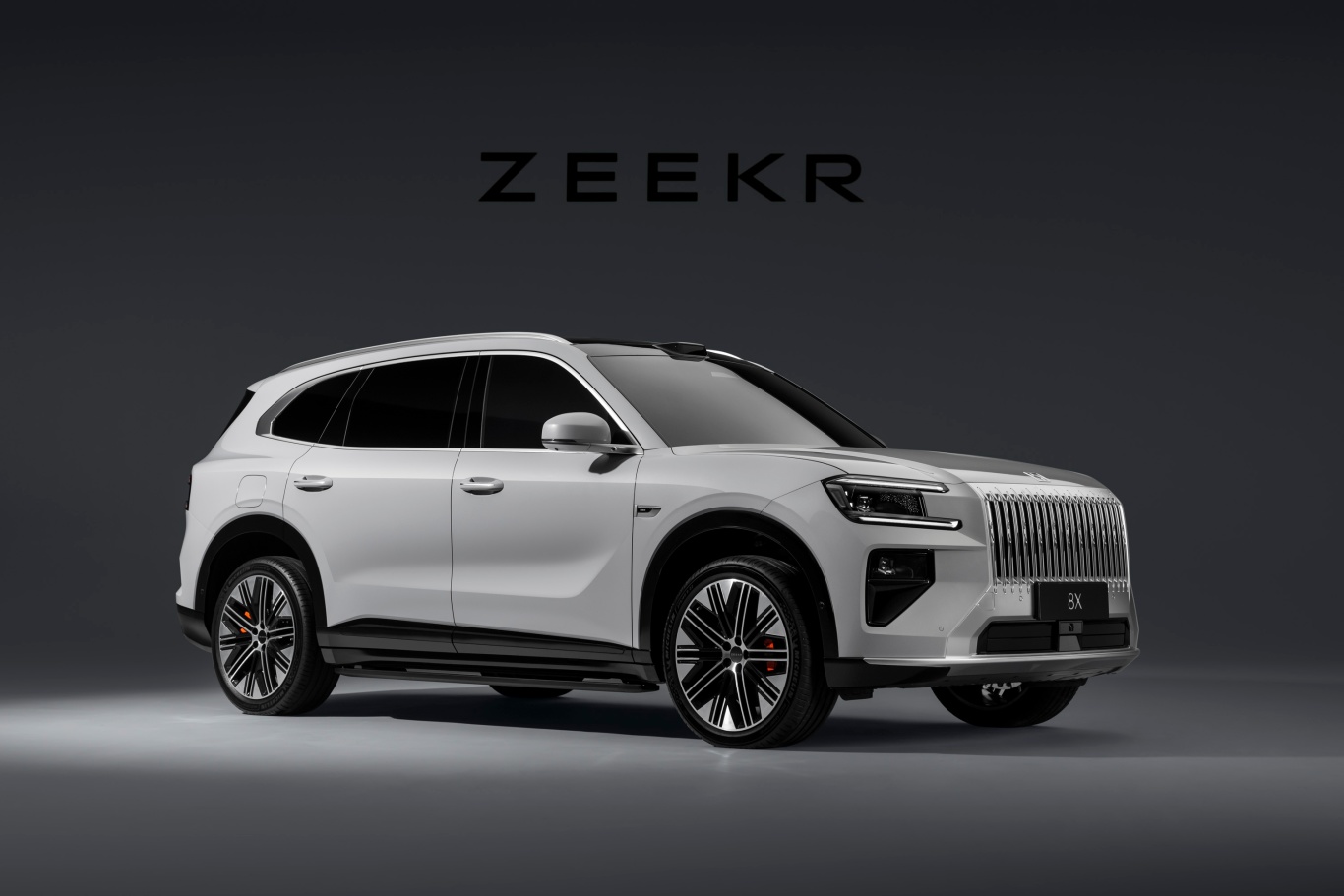 【ZEEKR 8X图片-汽车图片大全】-易车