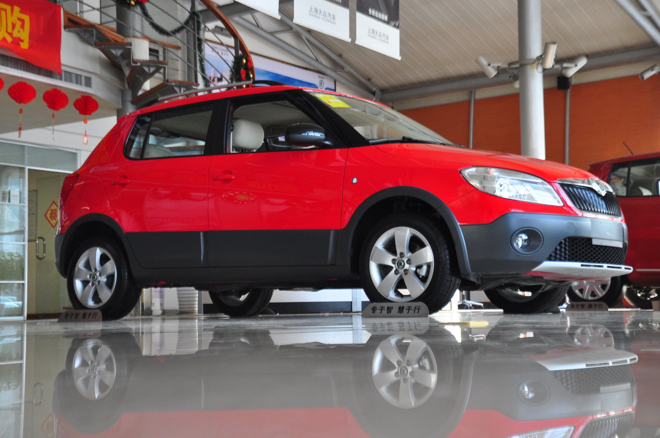 红色美学 易车实拍斯柯达晶锐scout