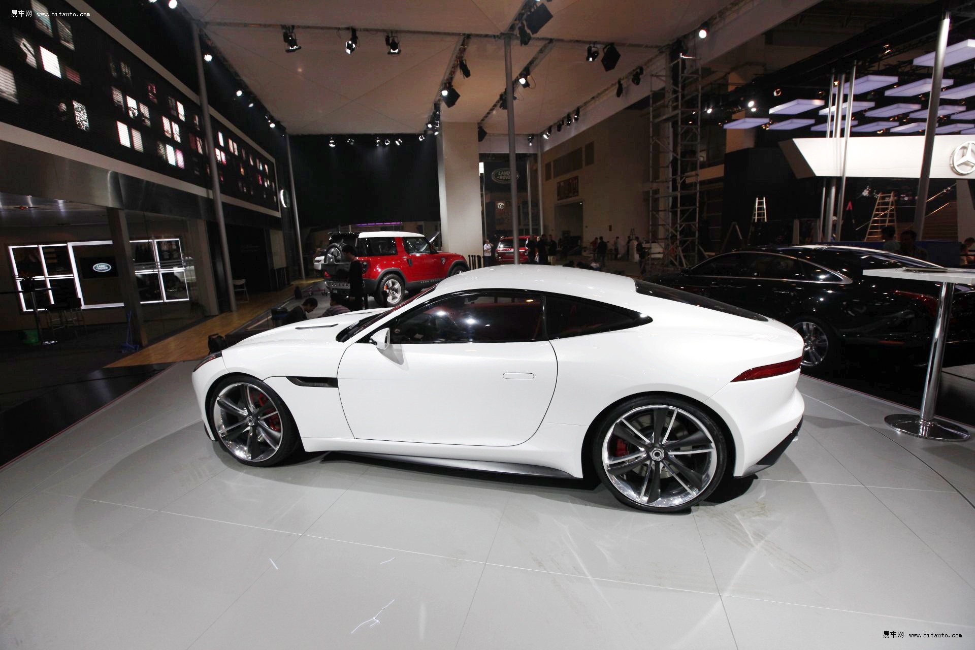 中国定制 奢华盛宴 捷豹路虎耀世收官