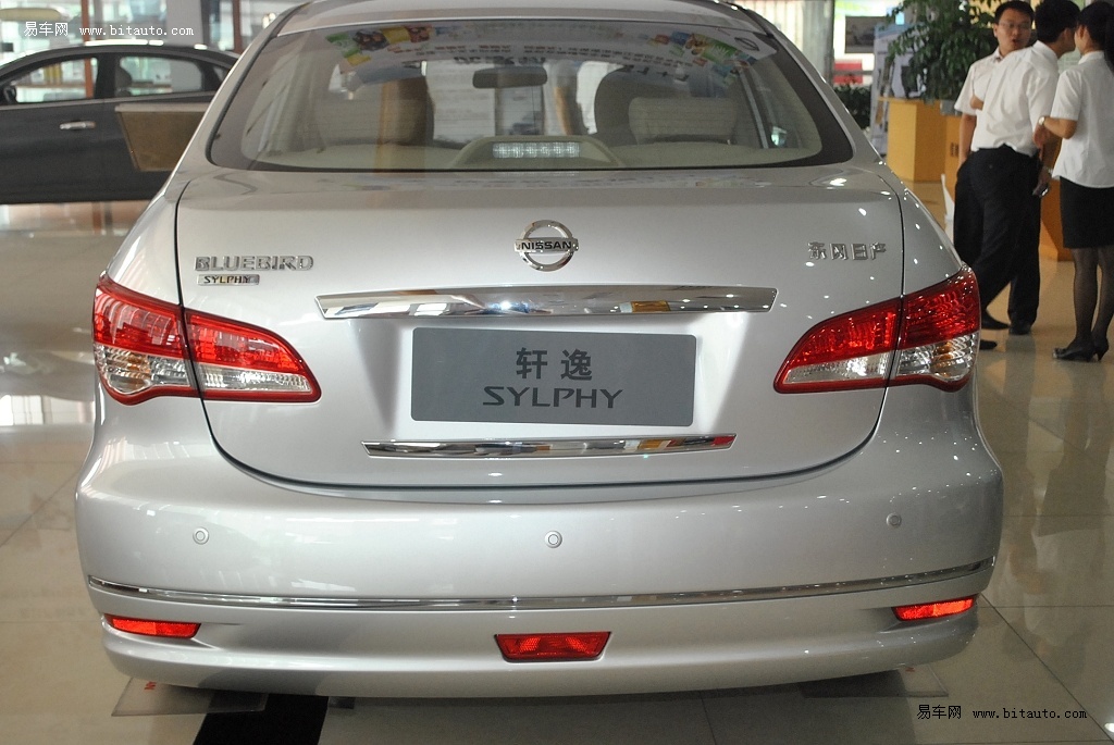 东风日产新轩逸到店实拍 订金5000元