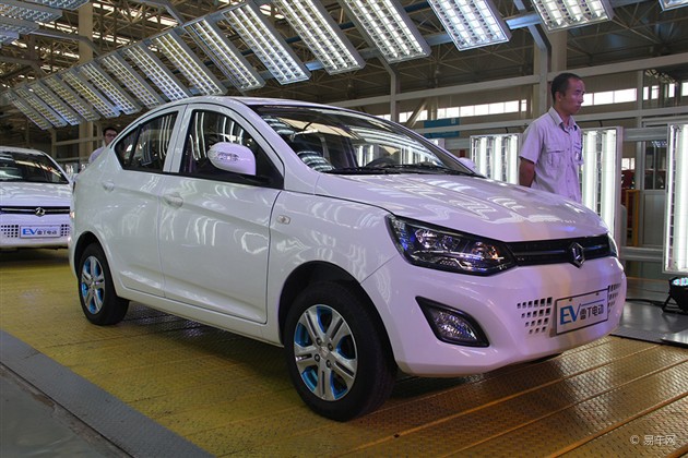 雷丁高速电动车e60下线续航里程180km