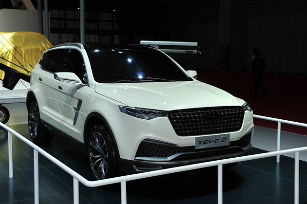众泰t700或12月上市 定位中大型suv