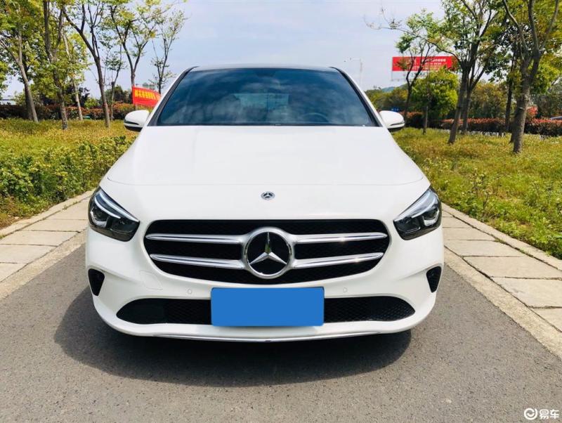 奔驰b级 2021款 b200 时尚型