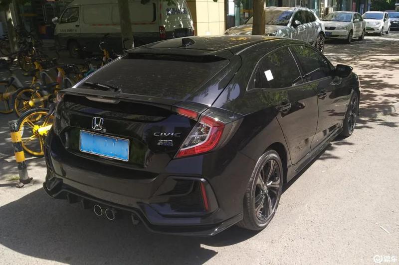 思域2021款 hatchback 220turbo cvt 潮酷控