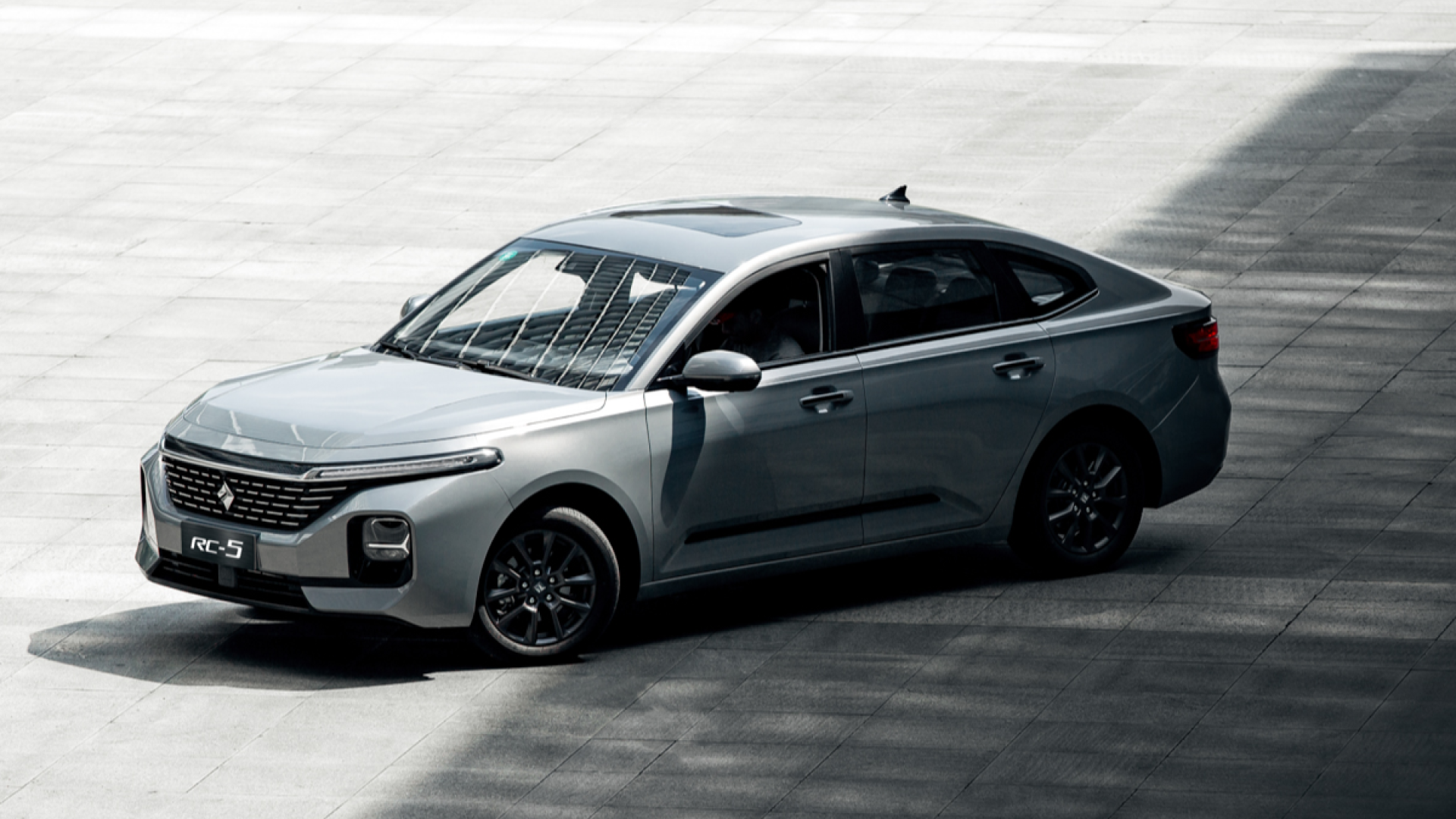 10万元享受星际旅行 试驾新宝骏rc-5