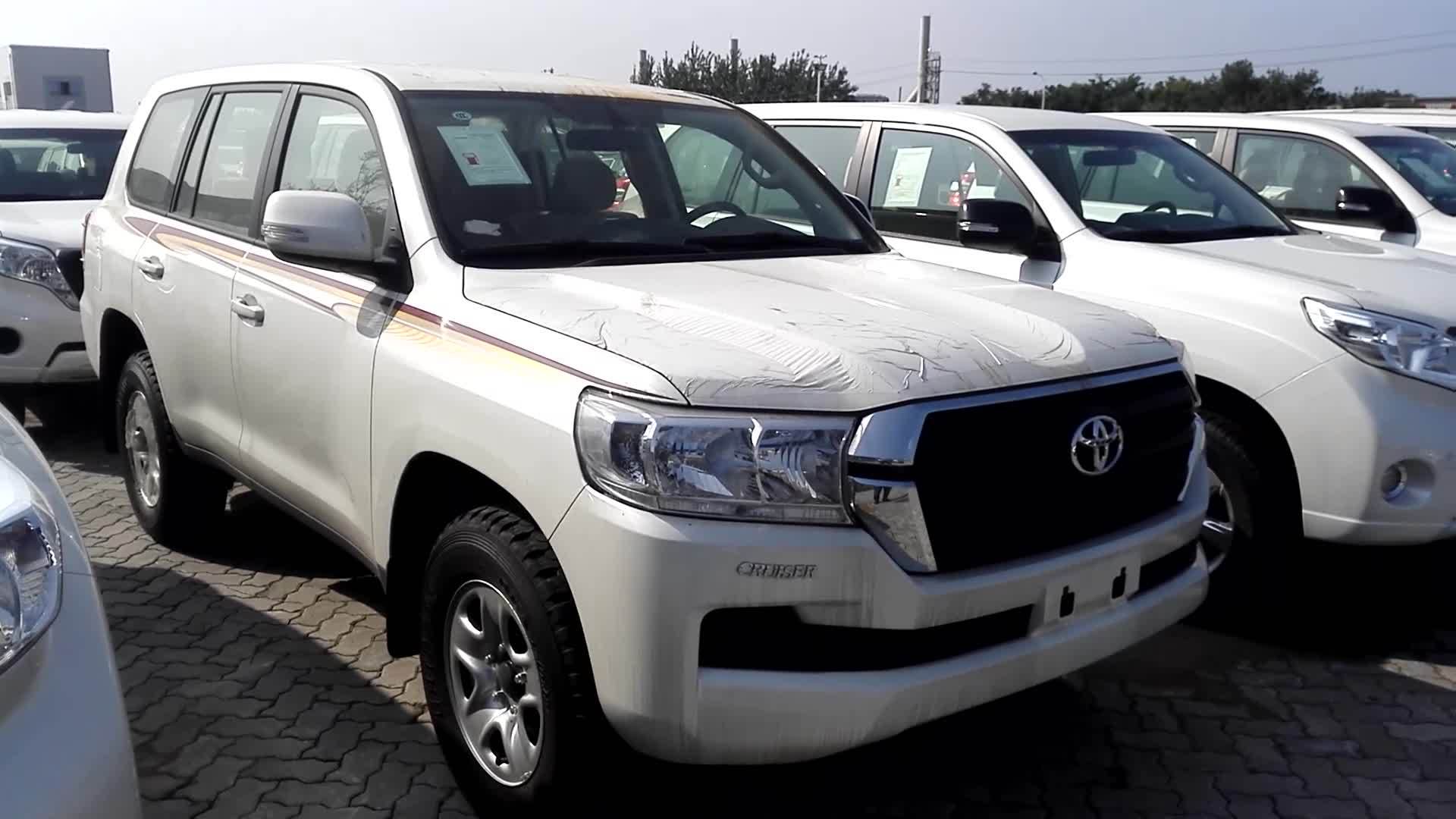 60万左右硬派越野当属进口丰田兰德酷路泽4000