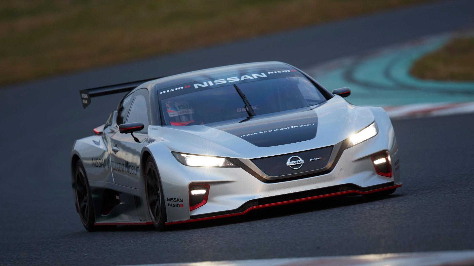 日产发布聆风nismo rc