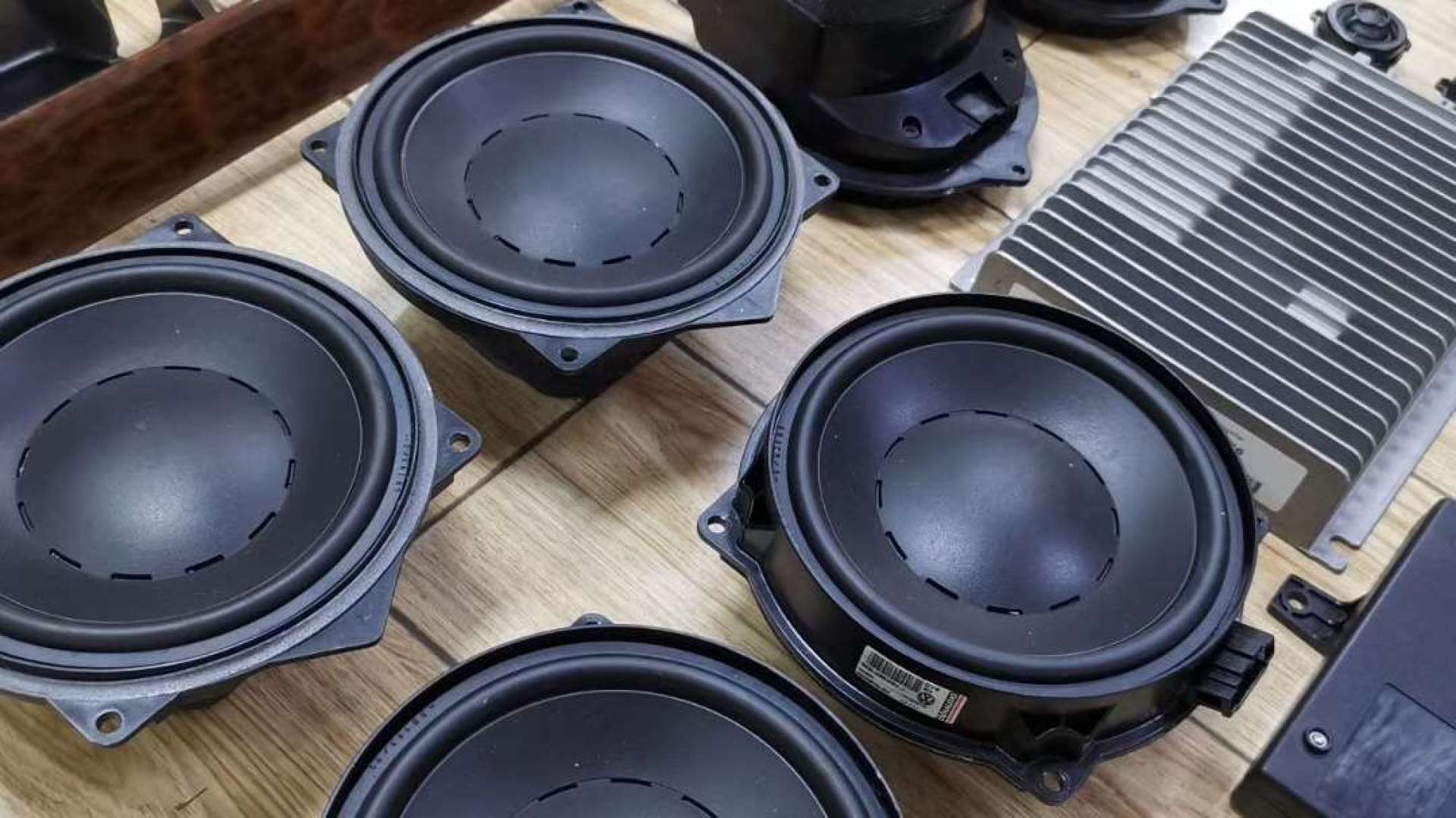 辉腾升级丹拿音响效果展示