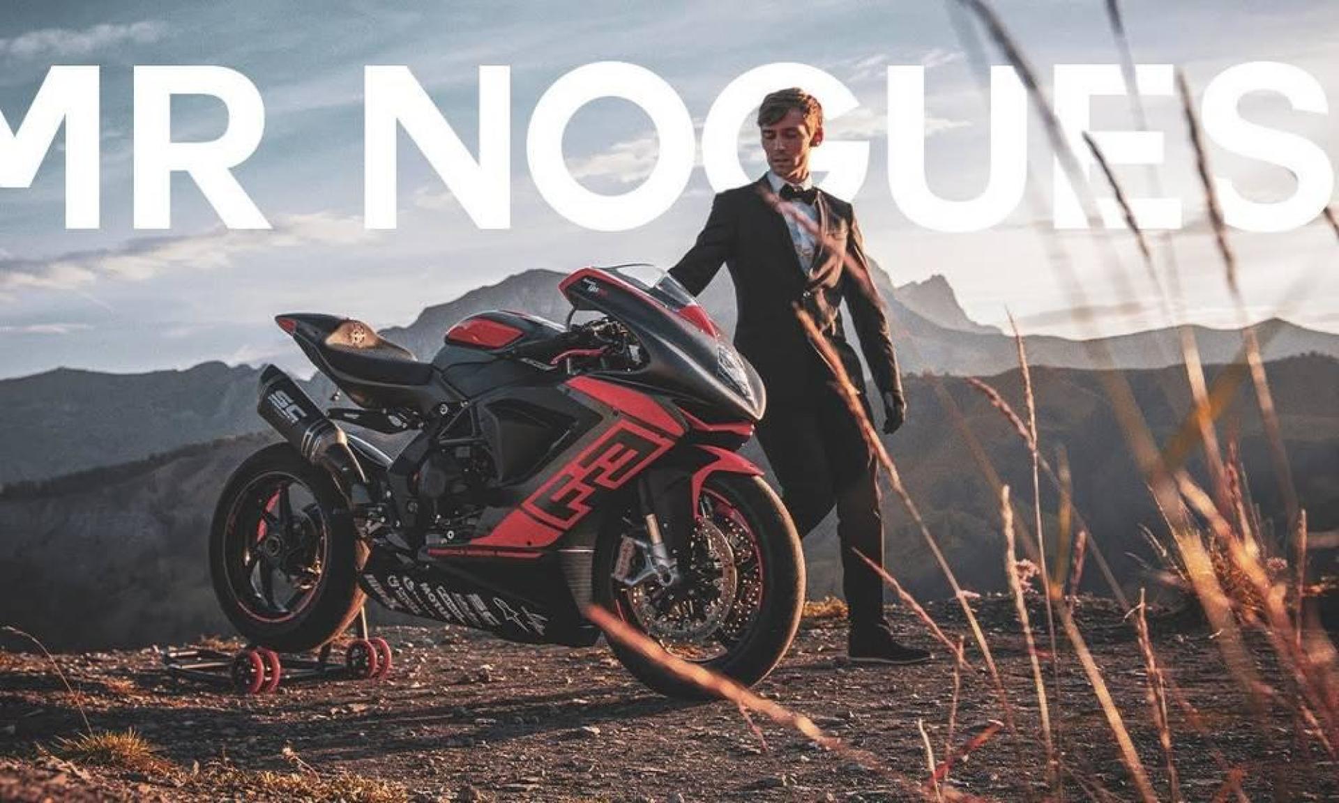 摩托车西装暴徒上演公路摩托漂移,优雅与狂暴相结合的气质!