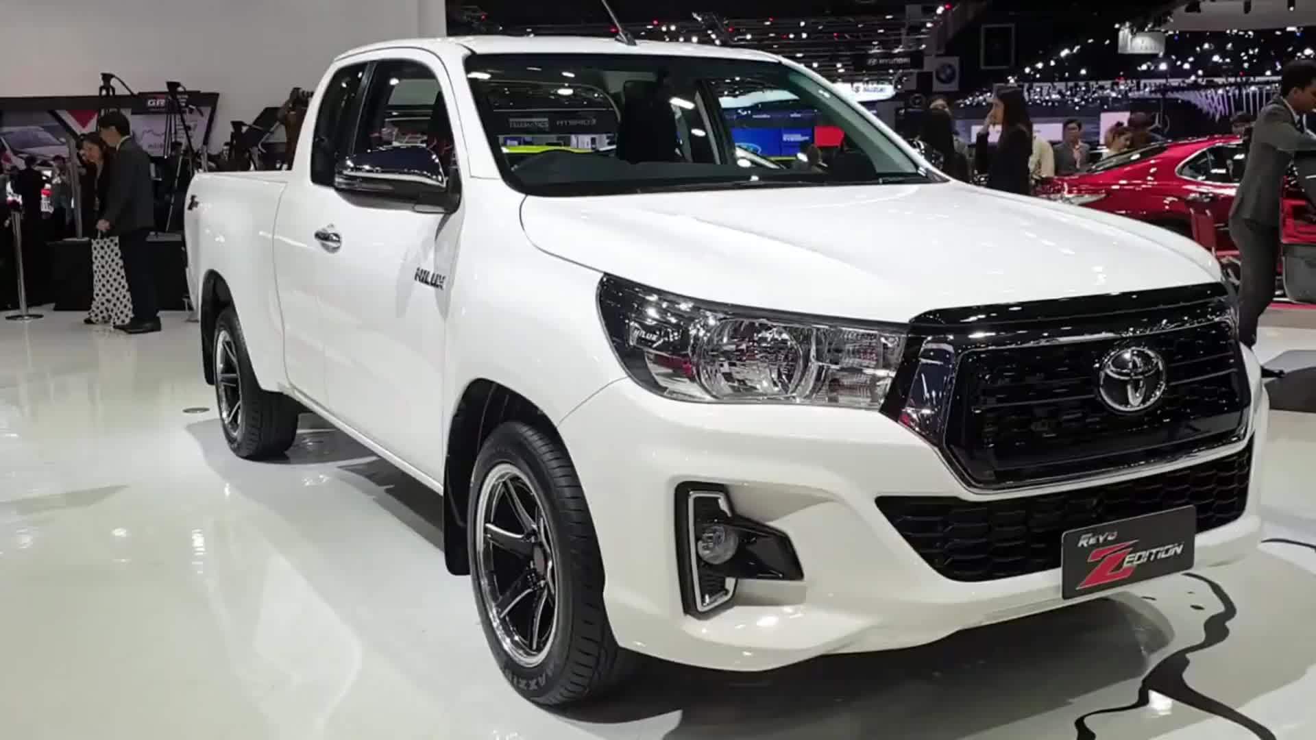 丰田hilux revo到货,外观内饰高清实拍