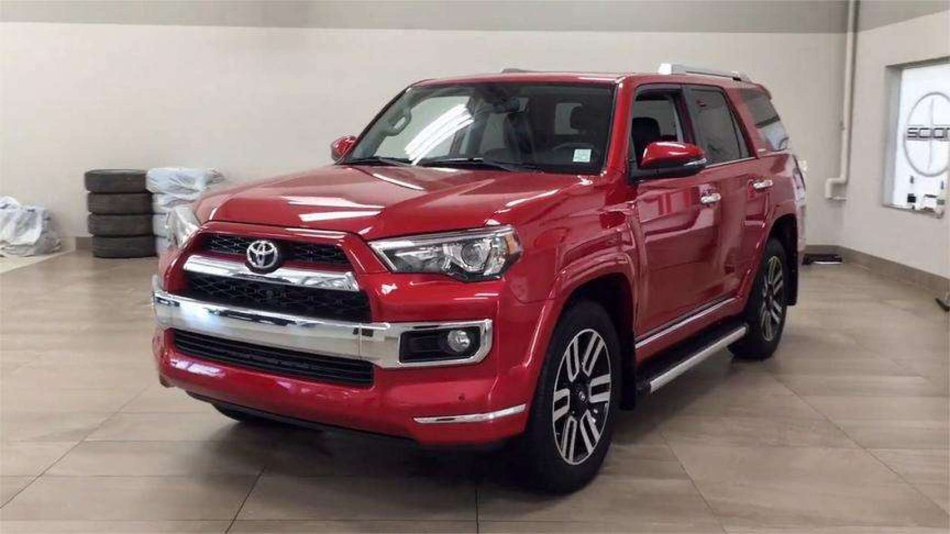 新车到店,2021款丰田超霸4runner高清展示,近距离了解外观内饰