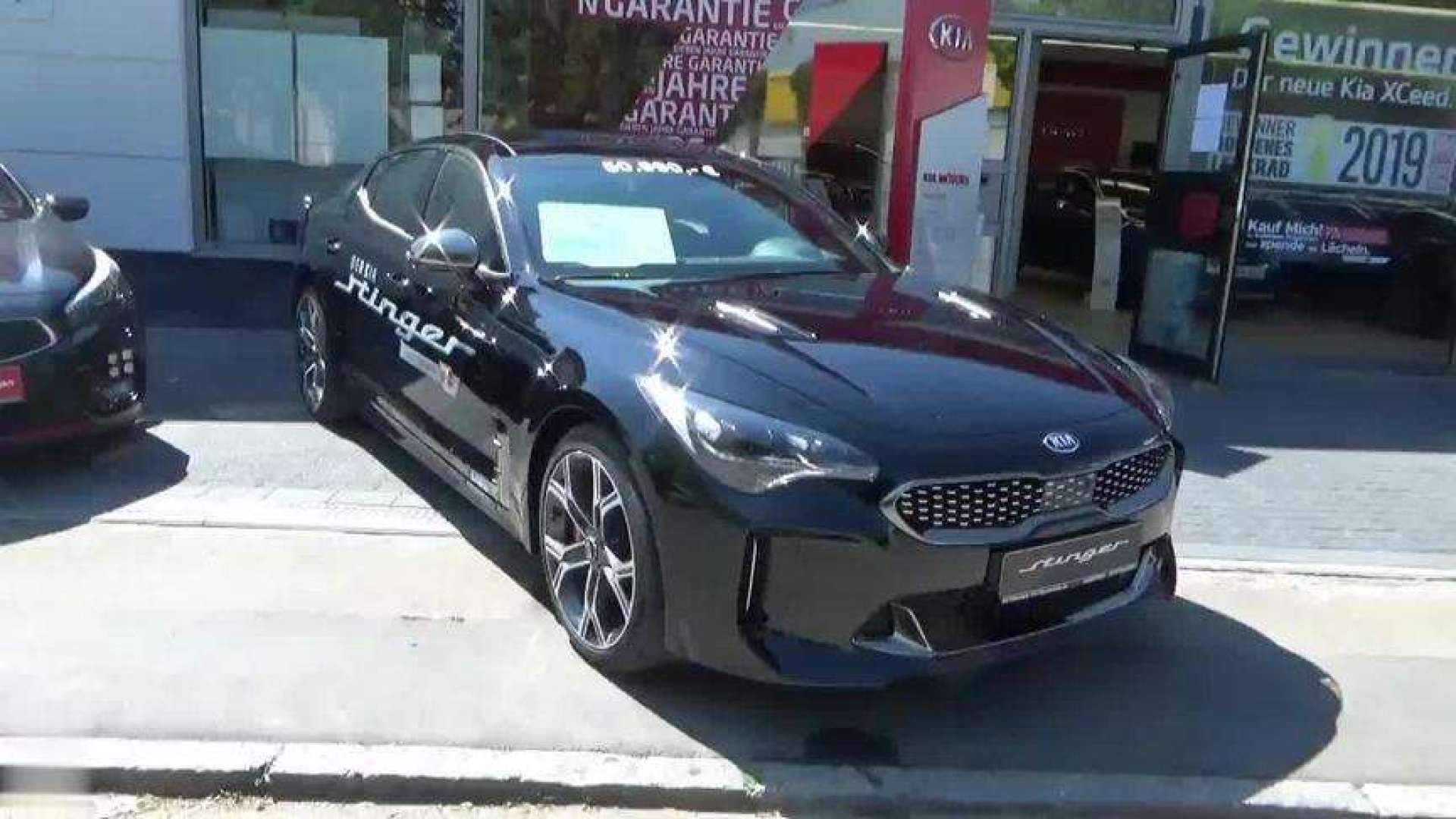 2020款起亚stinger 3.3t gt 外观和内饰