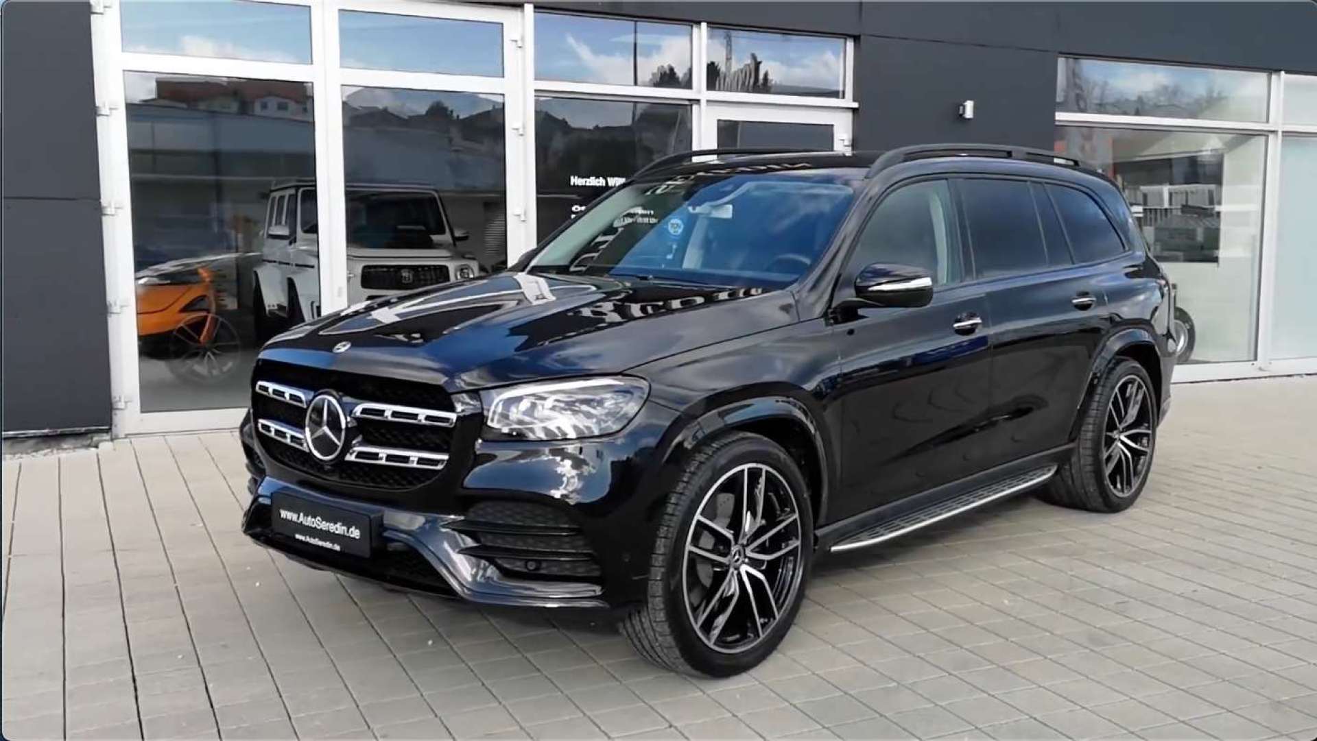 气势唬人的大块头,奔驰gls 400d amg-line到店实拍