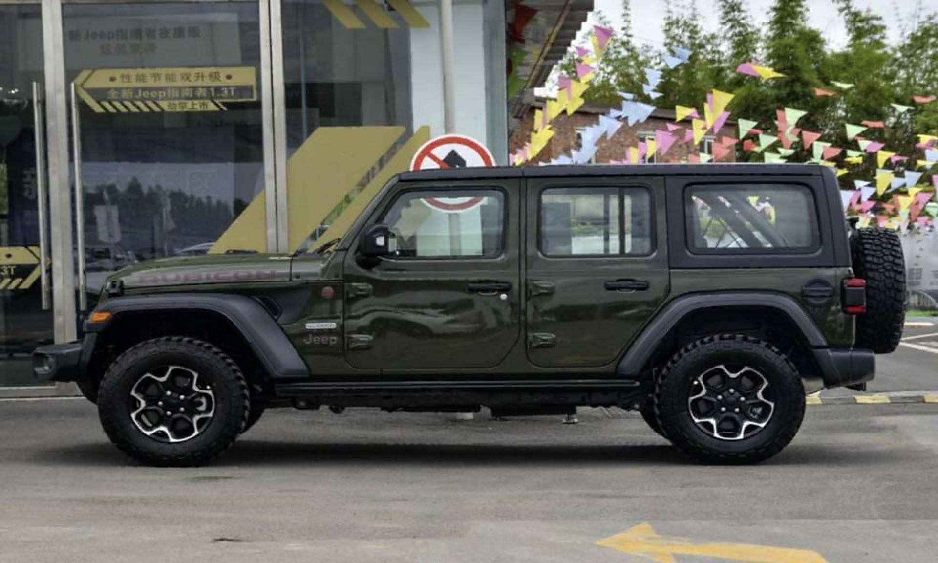 还买什么奔驰大g,2.0t 8at,四门牧马人真香!